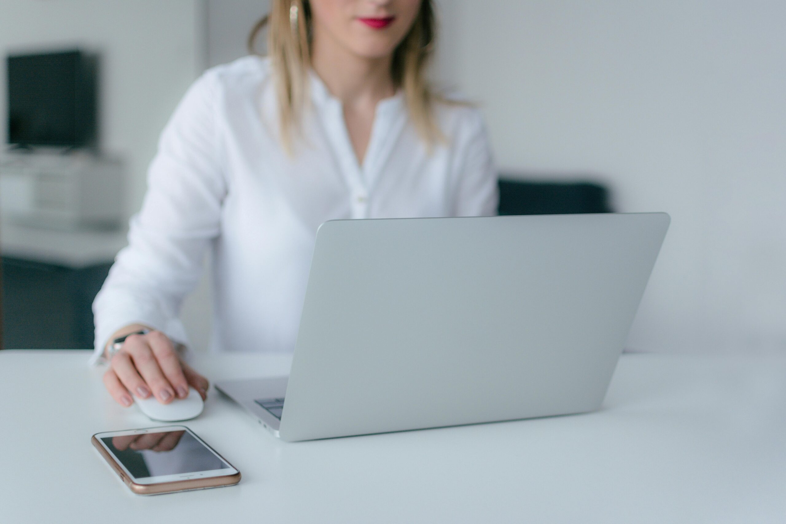 6 Simple Digital Product Ideas For Women With ADD